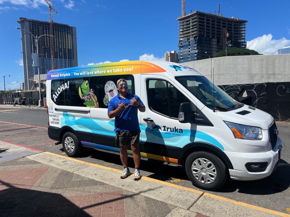 Waikiki Transportation for Iruka Hawaii Dolphin Tours